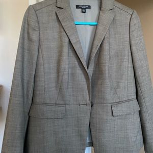 Ann Taylor Petite blazer size 6P. Light tan brown